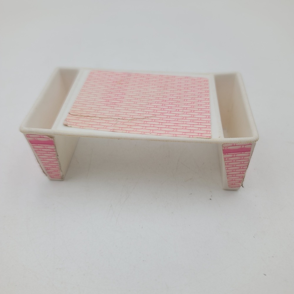 Vintage 1985 Barbie Sweet Roses Bed Tray Mattel 2375-2089 Pink White Accessory